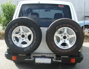 OUTBACK ACCESSORIES' DUAL WHEEL CARRIER TO SUIT MITSUBISHI PAJERO GLX/GLS NM & NP