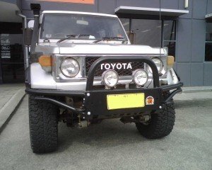 XROX COMP BULL BAR TO SUIT TOYOTA LAND CRUISER 75/78/79 SERIES TO 03/2007 NOT VDJ