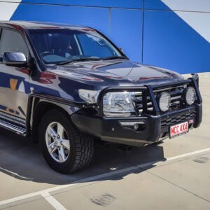 MCC SIDE STEPS & RAIL BLACK TO SUIT TOYOTA LANDCRUISER 2007-2015 SECOND FACE LIFT (SERIES 3 ON)