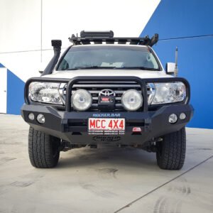 MCC ROCKER TRIPLE LOOP BAR W/UBP & FOGS TO SUIT TOYOTA LANDCRUISER 200 SERIES 2007-2015