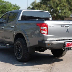 MCC REAR ROCKER BAR