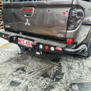 MCC JACK BAR W/ STEP PLATE AND LIGHTS TO SUIT MITSUBSHI TRITON MN 2010-2015