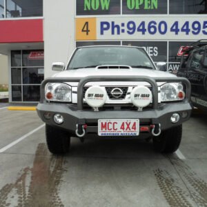 MCC ROCKER 3 LOOP SANDBLACK WELDED BULL BAR TO SUIT NISSAN NAVARA D22 01/1998-2015