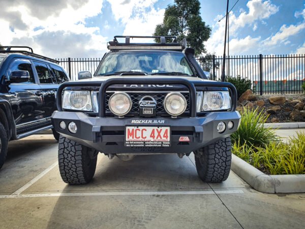 MCC ROCKER SANDBLACK WELDED TRIPLE LOOP W/ FOGS TO SUIT NISSAN PATROL GU Y61 10/2004-2017