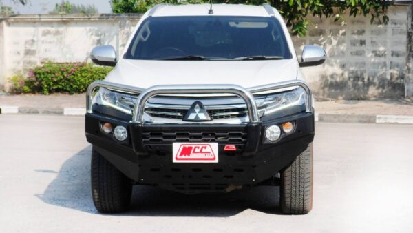 MCC STAINLESS TRIPLE LOOP FALCON BAR W/ FOG & PLATES TO SUIT MITSUBISHI PAJERO SPORT 12/2015-2020