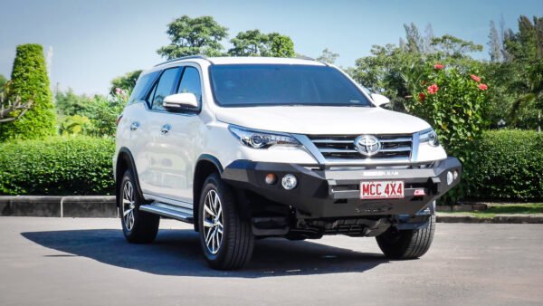 MCC ROCKER BARS W/UBP & FOGS TO SUIT TOYOTA FORTUNER 2016-2020