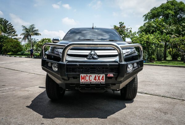 MCC FALCON SINGLE & TRIPLE LOOP OPTION BULLBAR - MR TRITON