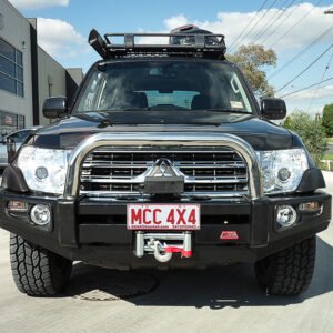 MCC FALCON STAINLESS SINGLE LOOP BULL BAR W/UBP & FOGS TO SUIT MITSUBISHI PAJERO (NS,NW,NX,NT) 2006 - PRESENT
