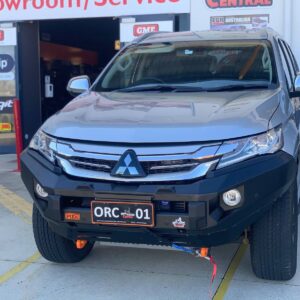 PIAK ELITE SIDE RAILS TO SUIT MITSUBISHI TRITON MQ (2015-2019)