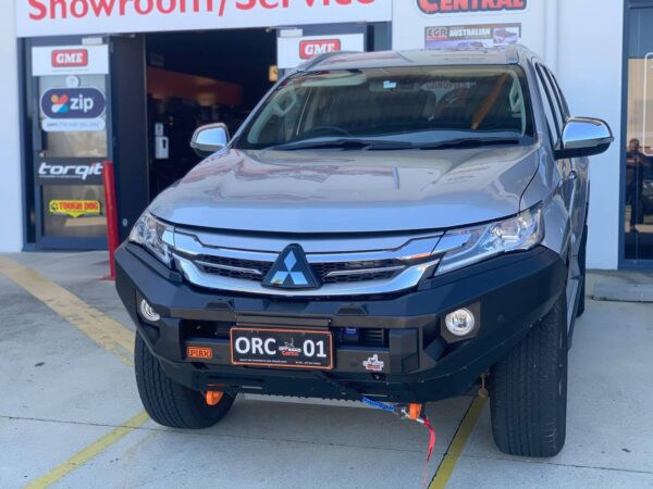 PIAK ELITE SIDE RAILS TO SUIT MITSUBISHI TRITON MQ (2015-2019)