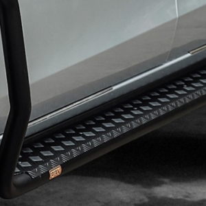 PIAK SIDE STEPS_AL CHECKERPLATE BLACK ANODIZED TO SUIT MITSUBISHI TRITON MR (2019-ON)