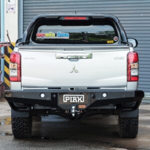 Piak Rear Step Towbar w/ Side Protection - MR Triton