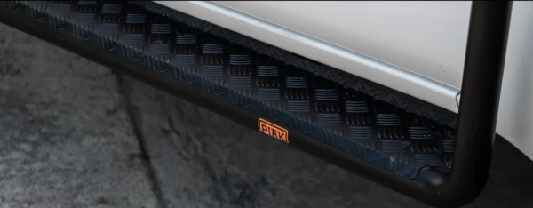 SIDE STEPS_AL CHECKERPLATE BLACK ANODIZED TO SUIT TOYOTA HILUX (2011-2015)