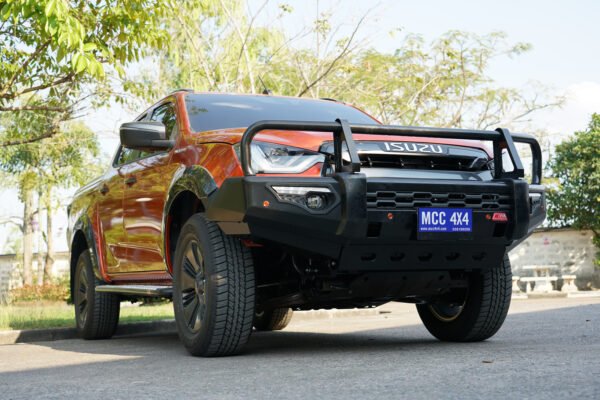 MCC PHOENIX A-FRAME BAR W/FOGS - ISUZU DMAX 2020 ON