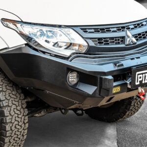 PIAK ELITE NO LOOP BAR W/BLACK TOW POINTS TO SUIT MITSUBISHI PAJERO SPORT QE 2016-2019 (OE WATER BOTTLE)