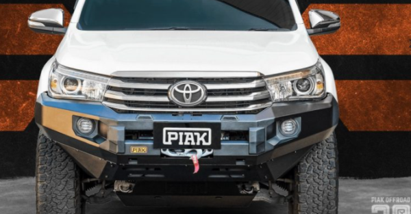 PIAK ELITE NON LOOP BAR TO SUIT TOYOTA HILUX (2011-2015)