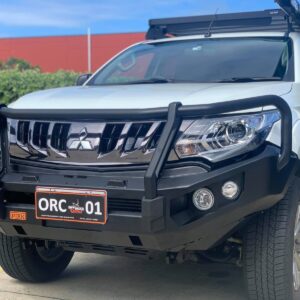 PIAK ELITE POST BAR W/ BLACK TOW POINTS TO SUIT MITSUBISHI TRITON MQ (01/2015 - 11/2018)