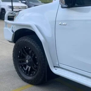 MAX GEN II SIDE STEPS - ISUZU DMAX 2020 ON