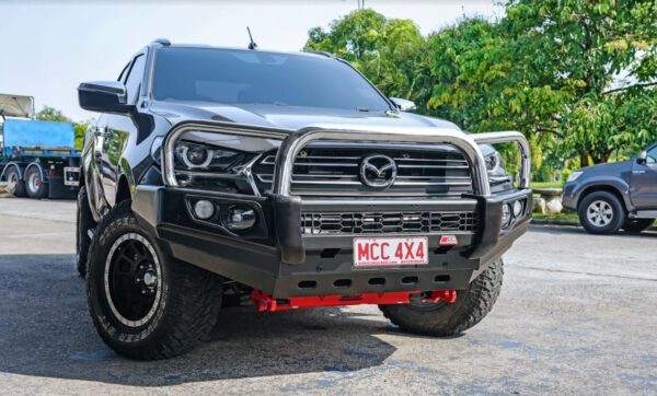 MCC FALCON STAINLESS TRIPLE LOOP BAR W/UBP & FOGS TO SUIT MAZDA BT50 2021 ON