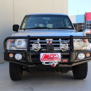 MCC FALCON A-FRAME W/FOGS TO SUIT MITSUBISHI PAJERO (NH-NL) 1991-2000