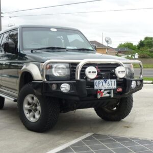 MCC FALCON STAINLESS TRIPLE LOOP BAR W/FOGS TO SUIT MITSUBISHI PAJERO (NH-NL) 1991-2000