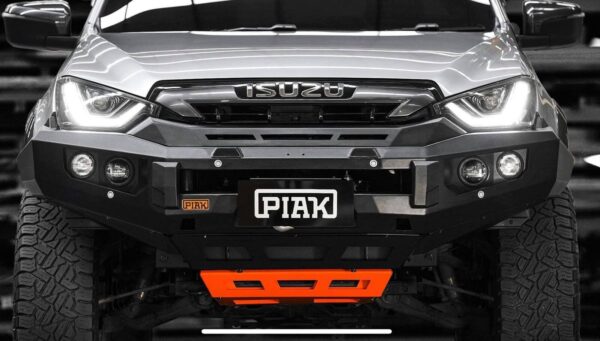 PIAK ELITE NO LOOP BAR W/ORANGE TOW POINTS & ORANGE UBP - ISUZU DMAX 2020 ON