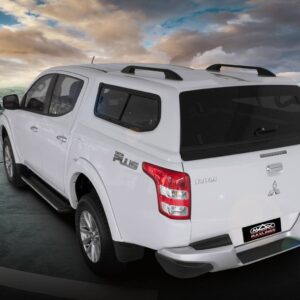 MAXTOP FULL OPTION CANOPY TO SUIT ISUZU DMAX 06/20 ON - SLIDE WINDOWS
