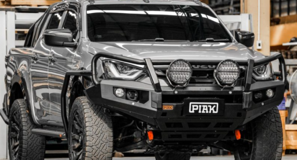 PIAK ELITE SIDE RAILS TO SUIT ISUZU D-MAX (2020-ON)