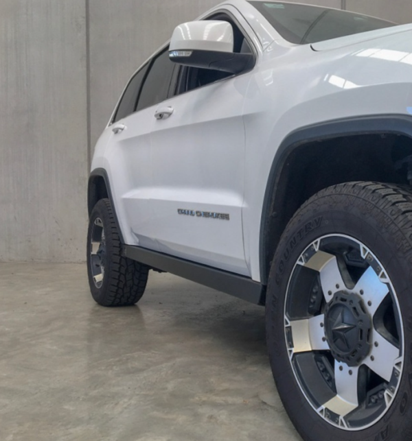 OFFROAD ANIMAL Rock Slider Rails To Suit Jeep Grand Cherokee WK2 (2011-2021)