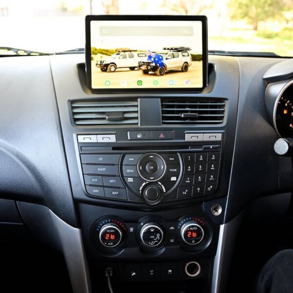 DINKUM AUSTRALIA Magnetic UHF Mount (RH) To Suit Mazda BT-50 (2012-2020)